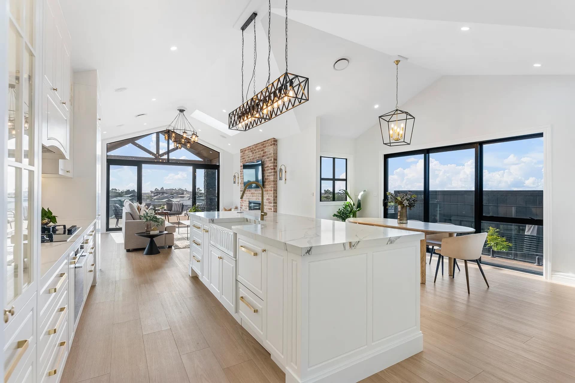 Top Hawk Builders — fencing, boundaries, and outdoor structure — Auckland residential project photography